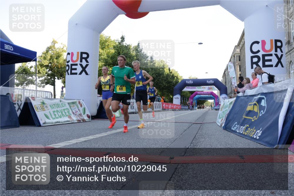 06.09.2026 - CURREX Alsterlauf Yannick Fuchs http://msf.ph/oto/10229045 06.09.2026 11:07:24 Ziel 56, 66, 68, 76, 81 meine-sportfotos.de
