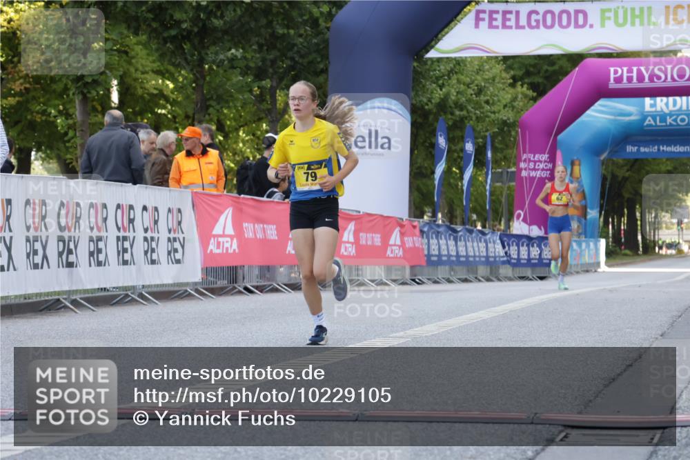 06.09.2026 - CURREX Alsterlauf Yannick Fuchs http://msf.ph/oto/10229105 06.09.2026 11:08:30 Ziel 79 meine-sportfotos.de