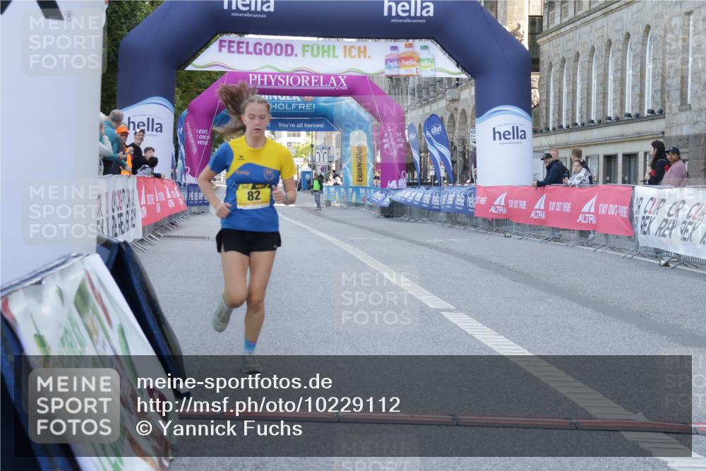 06.09.2026 - CURREX Alsterlauf Yannick Fuchs http://msf.ph/oto/10229112 06.09.2026 11:09:41 Ziel 82, 89 meine-sportfotos.de