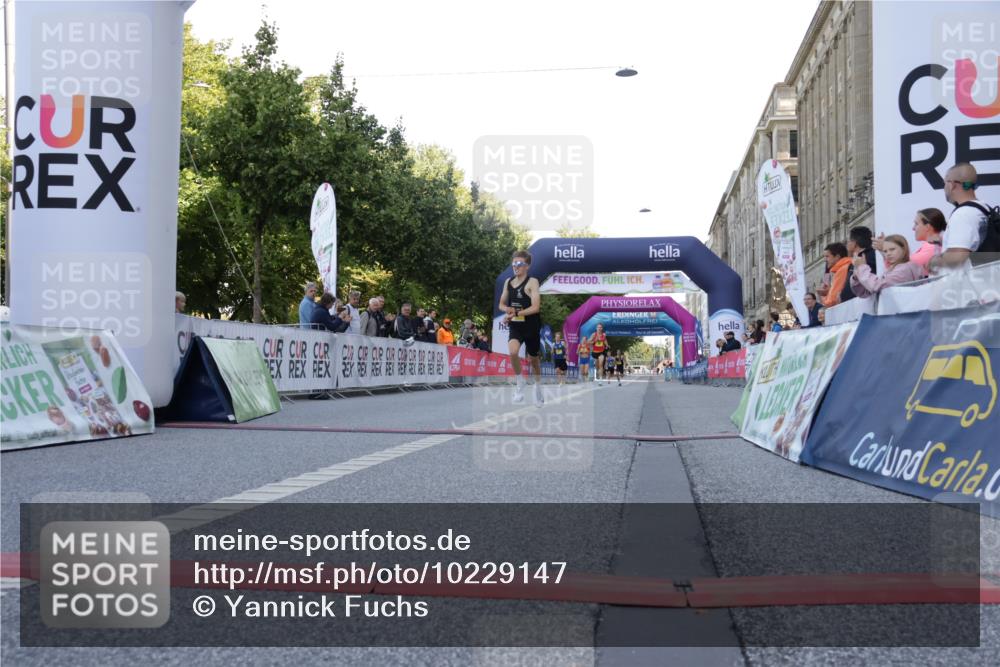 06.09.2026 - CURREX Alsterlauf Yannick Fuchs http://msf.ph/oto/10229147 06.09.2026 11:16:12 Ziel 78, 80, 86 meine-sportfotos.de