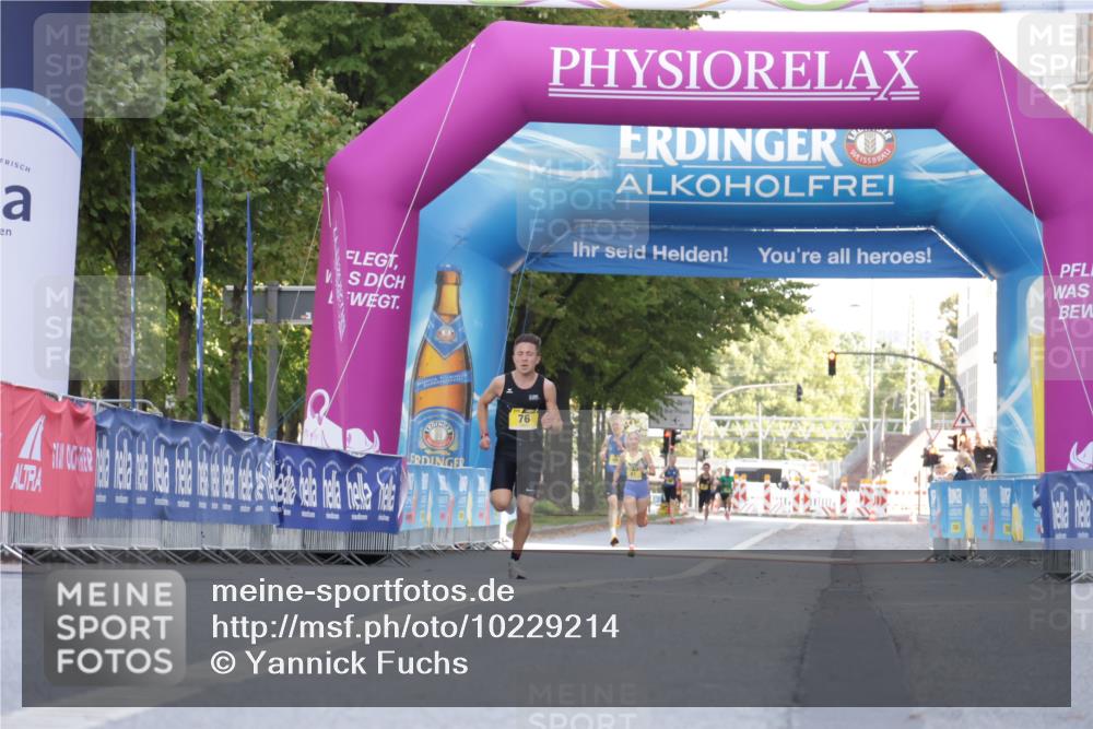 06.09.2026 - CURREX Alsterlauf Yannick Fuchs http://msf.ph/oto/10229214 06.09.2026 11:17:03 Ziel  meine-sportfotos.de