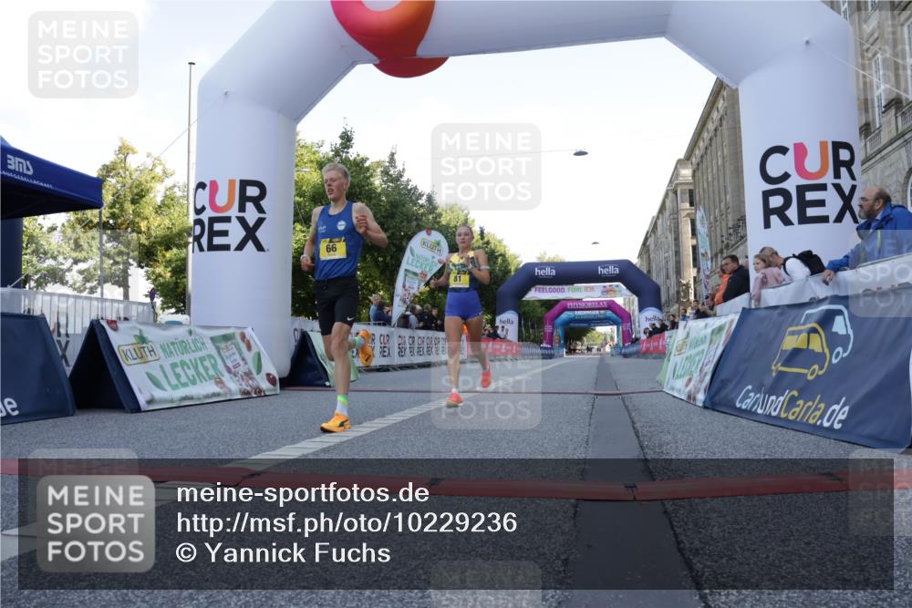 06.09.2026 - CURREX Alsterlauf Yannick Fuchs http://msf.ph/oto/10229236 06.09.2026 11:17:19 Ziel 66, 81 meine-sportfotos.de