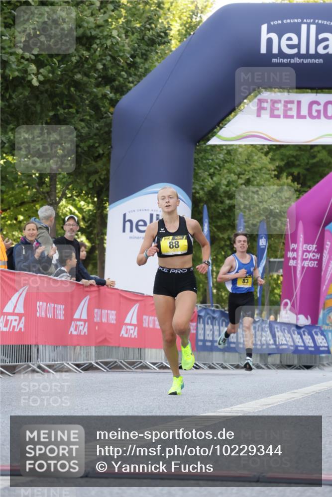 06.09.2026 - CURREX Alsterlauf Yannick Fuchs http://msf.ph/oto/10229344 06.09.2026 11:18:53 Ziel 83, 88 meine-sportfotos.de