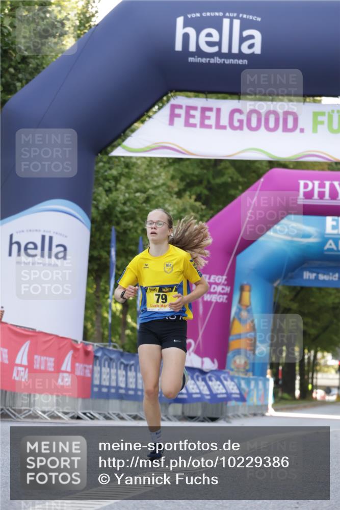 06.09.2026 - CURREX Alsterlauf Yannick Fuchs http://msf.ph/oto/10229386 06.09.2026 11:20:58 Ziel 79 meine-sportfotos.de