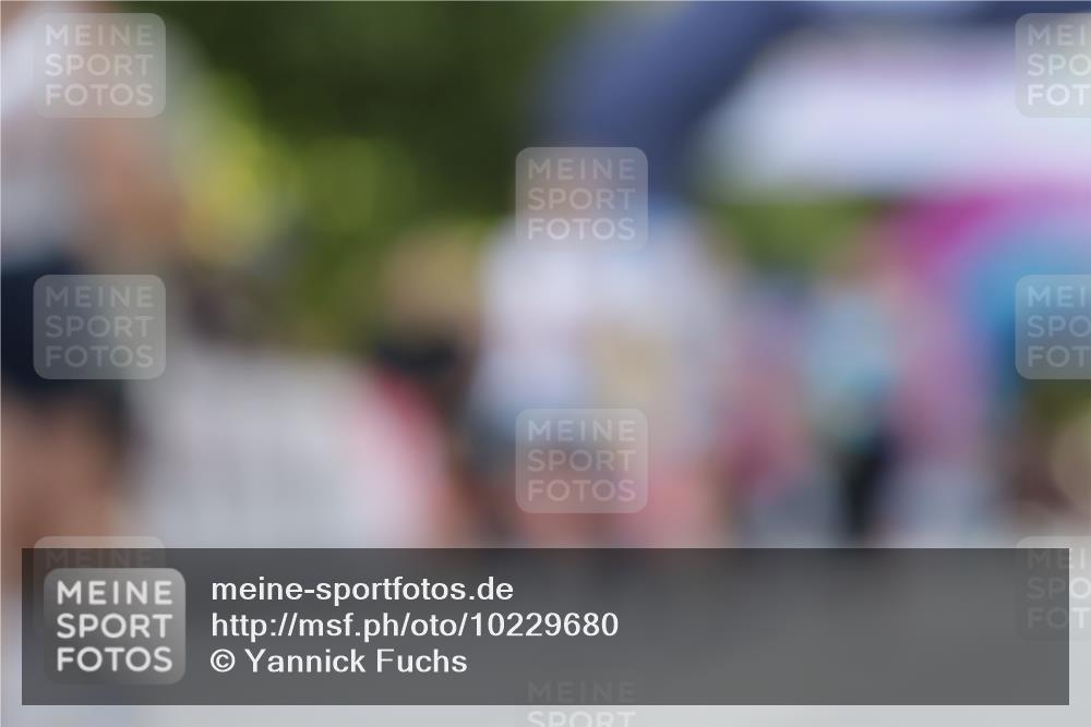 06.09.2026 - CURREX Alsterlauf Yannick Fuchs http://msf.ph/oto/10229680 06.09.2026 11:48:44 Ziel 1005, 1073, 1096, 1097, 1184, 1185, 1222, 1231, 1247, 1260, 1265, 1272, 1280, 1337, 8110, 8155 meine-sportfotos.de