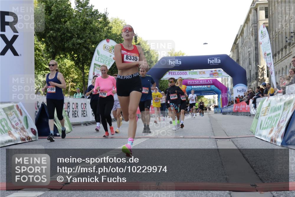 06.09.2026 - CURREX Alsterlauf Yannick Fuchs http://msf.ph/oto/10229974 06.09.2026 11:51:20 Ziel 1032, 1035, 1079, 1103, 1129, 1178, 1179, 1180, 1182, 1224, 1300, 1314, 4444, 8047, 8184, 8208, 8285, 8312, 8335 meine-sportfotos.de