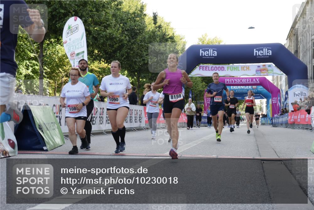 06.09.2026 - CURREX Alsterlauf Yannick Fuchs http://msf.ph/oto/10230018 06.09.2026 11:51:41 Ziel 1029, 1056, 1083, 1089, 1090, 1102, 1135, 1158, 1162, 1194, 1226, 1257, 1315, 1321, 1345, 8159, 8327 meine-sportfotos.de