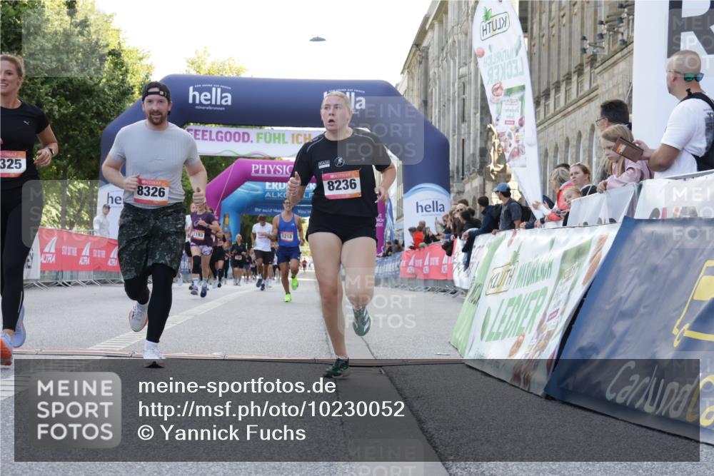 06.09.2026 - CURREX Alsterlauf Yannick Fuchs http://msf.ph/oto/10230052 06.09.2026 11:51:57 Ziel 1118, 1123, 1152, 1193, 1200, 1218, 1240, 1254, 1303, 1327, 8236, 8325, 8326 meine-sportfotos.de