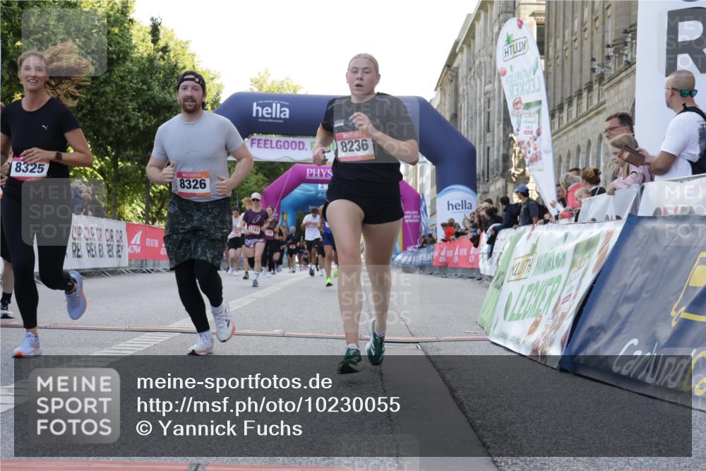 06.09.2026 - CURREX Alsterlauf Yannick Fuchs http://msf.ph/oto/10230055 06.09.2026 11:51:57 Ziel 1118, 1123, 1152, 1193, 1200, 1218, 1240, 1254, 1303, 1327, 8236, 8325, 8326 meine-sportfotos.de
