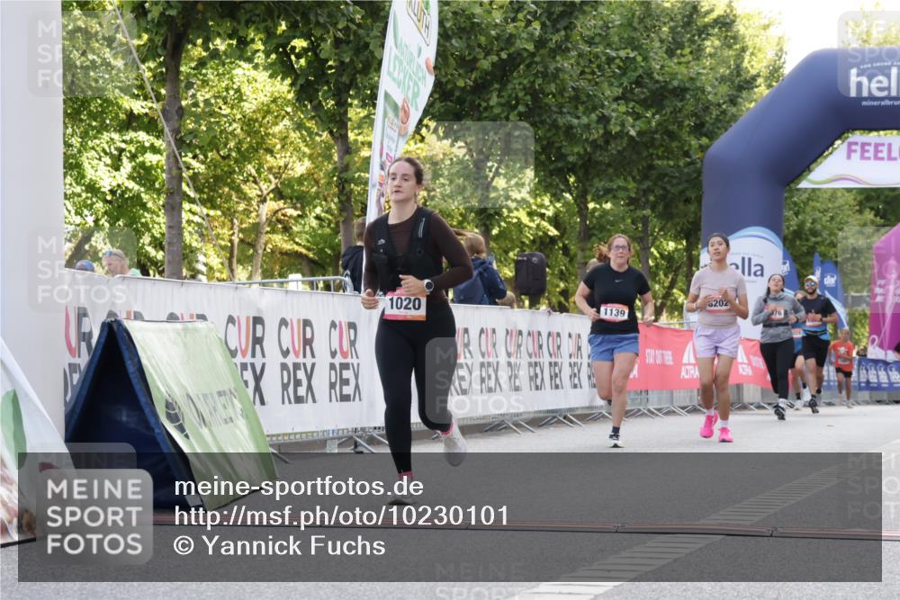 06.09.2026 - CURREX Alsterlauf Yannick Fuchs http://msf.ph/oto/10230101 06.09.2026 11:52:25 Ziel 1009, 1020, 1059, 1120, 1139, 1186, 1215, 1266, 1304 meine-sportfotos.de