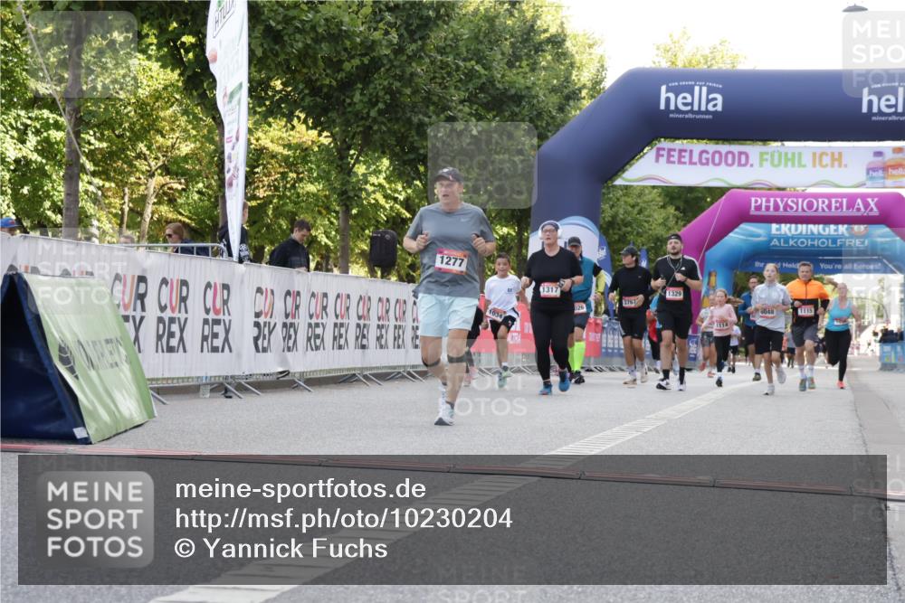 06.09.2026 - CURREX Alsterlauf Yannick Fuchs http://msf.ph/oto/10230204 06.09.2026 11:53:15 Ziel 1034, 1202 meine-sportfotos.de