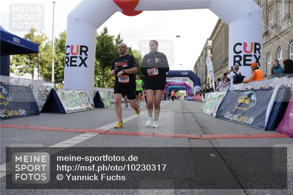 06.09.2026 - CURREX Alsterlauf Yannick Fuchs http://msf.ph/oto/10230317 06.09.2026 11:53:48 Ziel 1037, 1038, 1057, 1066, 1068, 1069, 1081, 1111, 1124, 1213 meine-sportfotos.de
