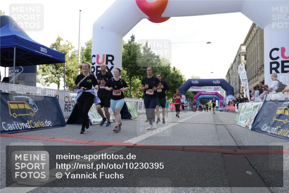 06.09.2026 - CURREX Alsterlauf Yannick Fuchs http://msf.ph/oto/10230395 06.09.2026 11:54:17 Ziel 1063, 1166, 1167, 1192, 1209, 1308, 1322, 1323, 8018 meine-sportfotos.de