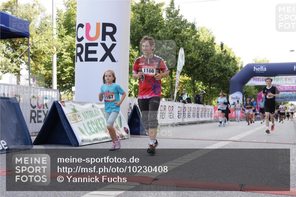 06.09.2026 - CURREX Alsterlauf Yannick Fuchs http://msf.ph/oto/10230408 06.09.2026 11:54:21 Ziel 1078, 1104, 1151, 1166, 1167, 1192, 1308, 1322, 1323, 8018 meine-sportfotos.de