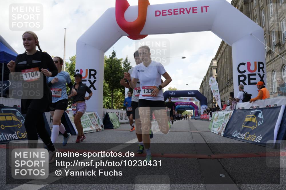 06.09.2026 - CURREX Alsterlauf Yannick Fuchs http://msf.ph/oto/10230431 06.09.2026 11:54:28 Ziel 1078, 1086, 1104, 1151, 1191, 1328, 1332, 1339, 8185, 8239, 8240 meine-sportfotos.de