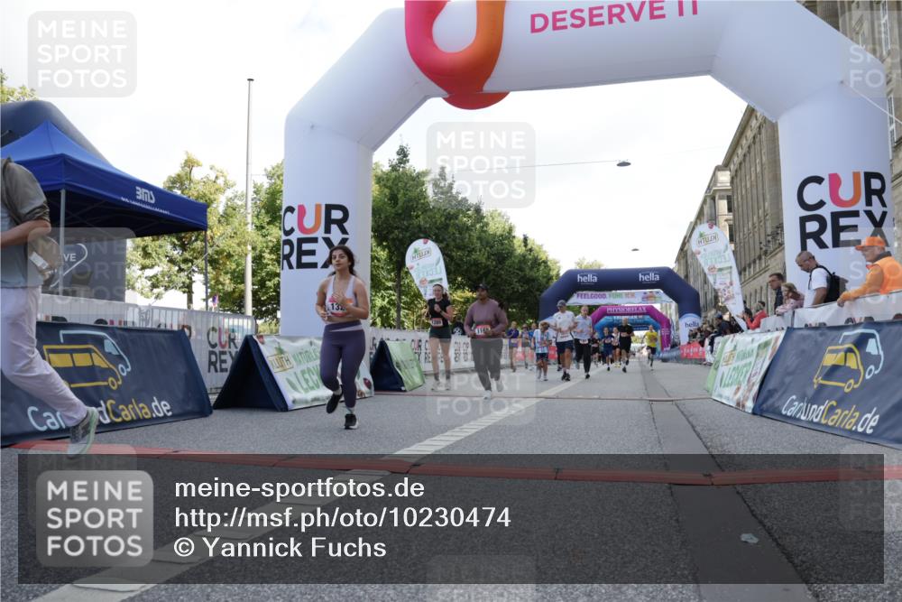 06.09.2026 - CURREX Alsterlauf Yannick Fuchs http://msf.ph/oto/10230474 06.09.2026 11:54:38 Ziel 1012, 1017, 1019, 1031, 1122, 1168, 1185, 1191, 1251, 1289, 1290, 1325, 1328, 1331 meine-sportfotos.de