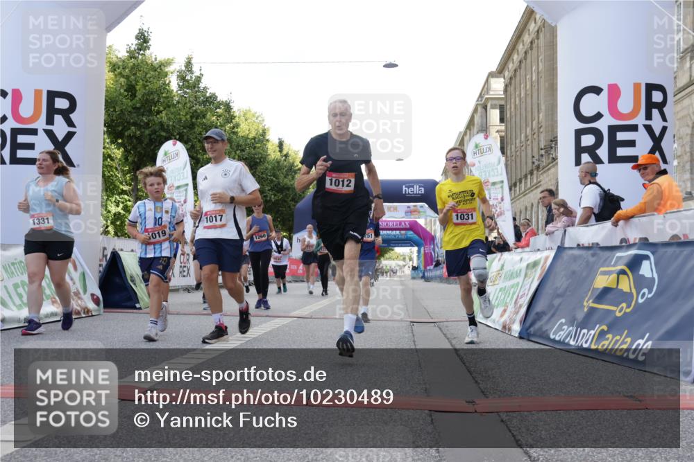 06.09.2026 - CURREX Alsterlauf Yannick Fuchs http://msf.ph/oto/10230489 06.09.2026 11:54:43 Ziel 1012, 1017, 1019, 1031, 1060, 1101, 1145, 1168, 1185, 1222, 1231, 1251, 1260, 1270, 1272, 1280, 1289, 1290, 1325, 1331 meine-sportfotos.de