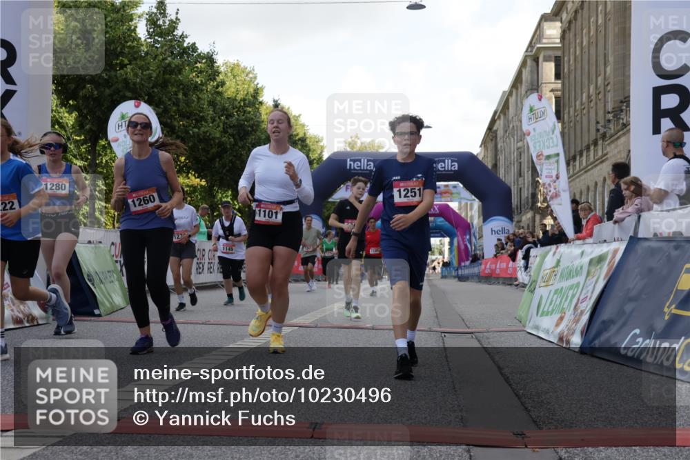 06.09.2026 - CURREX Alsterlauf Yannick Fuchs http://msf.ph/oto/10230496 06.09.2026 11:54:45 Ziel 1012, 1017, 1019, 1031, 1060, 1101, 1140, 1145, 1168, 1185, 1222, 1231, 1247, 1251, 1260, 1270, 1272, 1280, 1289, 1290, 1331 meine-sportfotos.de