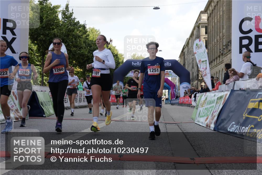 06.09.2026 - CURREX Alsterlauf Yannick Fuchs http://msf.ph/oto/10230497 06.09.2026 11:54:45 Ziel 1012, 1017, 1019, 1031, 1060, 1101, 1140, 1145, 1168, 1185, 1222, 1231, 1247, 1251, 1260, 1270, 1272, 1280, 1289, 1290, 1331 meine-sportfotos.de