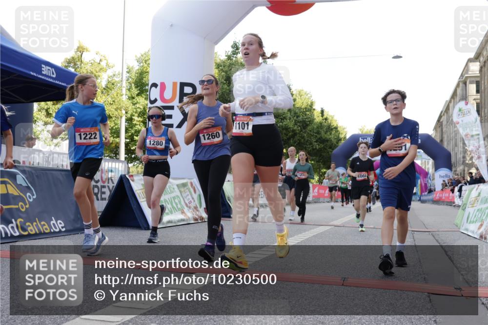 06.09.2026 - CURREX Alsterlauf Yannick Fuchs http://msf.ph/oto/10230500 06.09.2026 11:54:46 Ziel 1012, 1017, 1019, 1031, 1060, 1101, 1140, 1145, 1185, 1222, 1231, 1247, 1251, 1260, 1270, 1272, 1275, 1276, 1280, 1289, 1290, 1331 meine-sportfotos.de