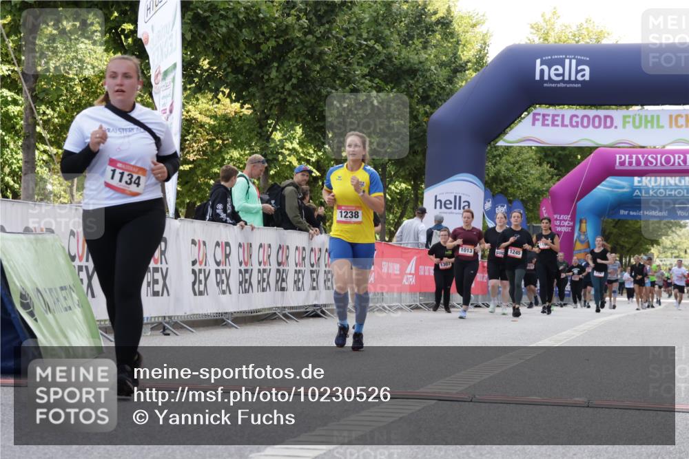 06.09.2026 - CURREX Alsterlauf Yannick Fuchs http://msf.ph/oto/10230526 06.09.2026 11:54:55 Ziel 1097, 1134, 1140, 1145, 1177, 1238, 1247, 1275, 1276 meine-sportfotos.de