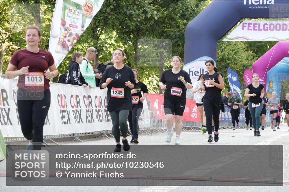 06.09.2026 - CURREX Alsterlauf Yannick Fuchs http://msf.ph/oto/10230546 06.09.2026 11:55:01 Ziel 1013, 1097, 1134, 1177, 1238, 1245, 1307 meine-sportfotos.de