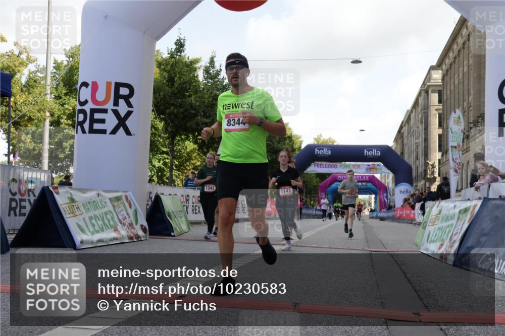 06.09.2026 - CURREX Alsterlauf Yannick Fuchs http://msf.ph/oto/10230583 06.09.2026 11:55:15 Ziel 1073, 1087, 1141, 1147, 1170, 1183, 1243, 1273, 1278, 1338, 1341, 8344 meine-sportfotos.de