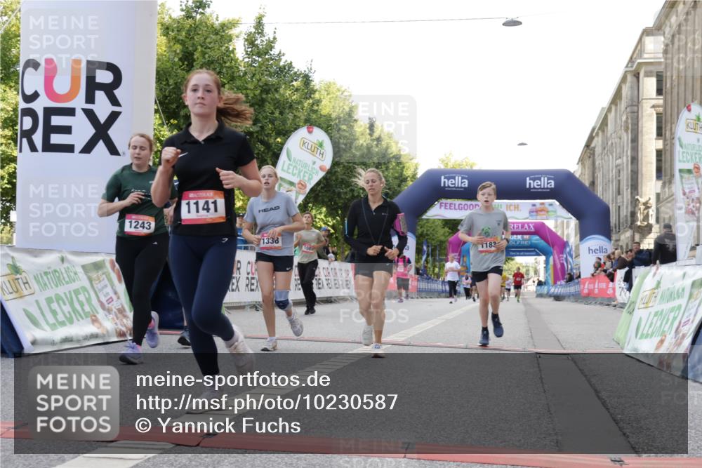 06.09.2026 - CURREX Alsterlauf Yannick Fuchs http://msf.ph/oto/10230587 06.09.2026 11:55:17 Ziel 1073, 1087, 1141, 1183, 1243, 1273, 1278, 1338, 1341, 8344 meine-sportfotos.de