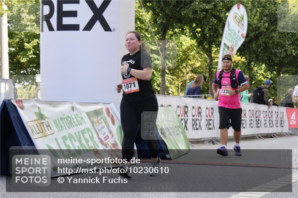 06.09.2026 - CURREX Alsterlauf Yannick Fuchs http://msf.ph/oto/10230610 06.09.2026 11:55:24 Ziel 1030, 1033, 1071, 1087, 1183, 1233, 1273, 1337, 1338, 8136 meine-sportfotos.de