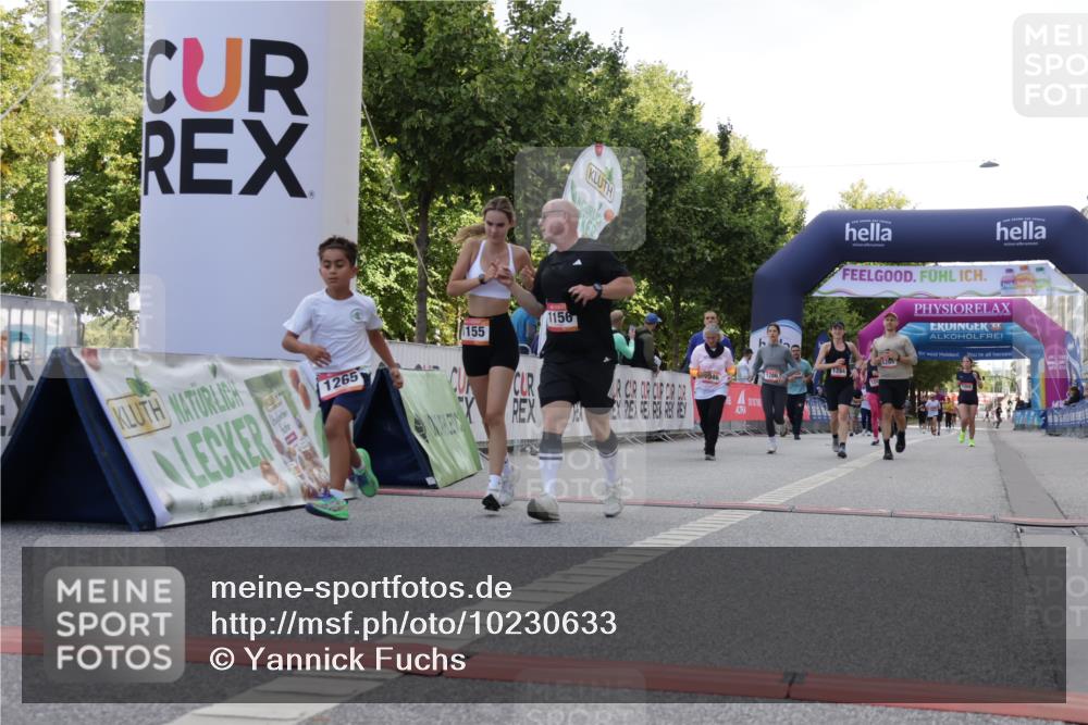06.09.2026 - CURREX Alsterlauf Yannick Fuchs http://msf.ph/oto/10230633 06.09.2026 11:55:36 Ziel 1030, 1033, 1046, 1155, 1156, 1265, 1284, 1285, 1286, 1288, 8136 meine-sportfotos.de