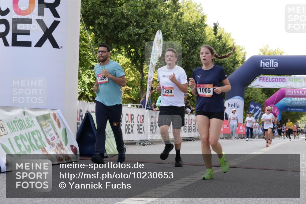 06.09.2026 - CURREX Alsterlauf Yannick Fuchs http://msf.ph/oto/10230653 06.09.2026 11:55:45 Ziel 1004, 1005, 1046, 1203, 1234, 1284, 1285, 1286, 1288, 1296, 1326 meine-sportfotos.de