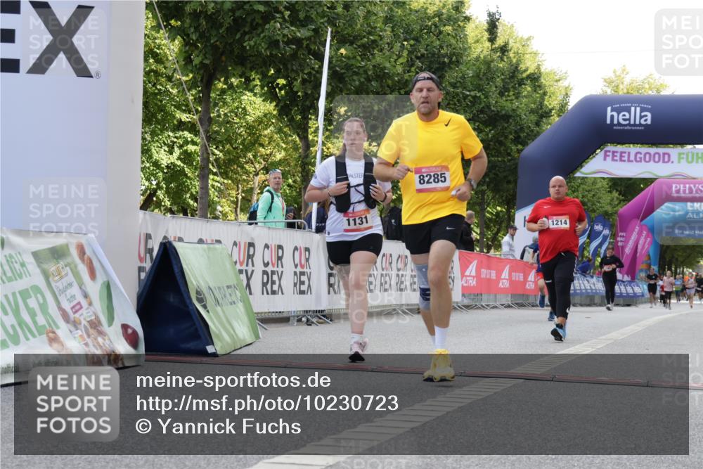 06.09.2026 - CURREX Alsterlauf Yannick Fuchs http://msf.ph/oto/10230723 06.09.2026 11:56:11 Ziel 1131, 1162, 1214, 1320, 8285, 8312 meine-sportfotos.de