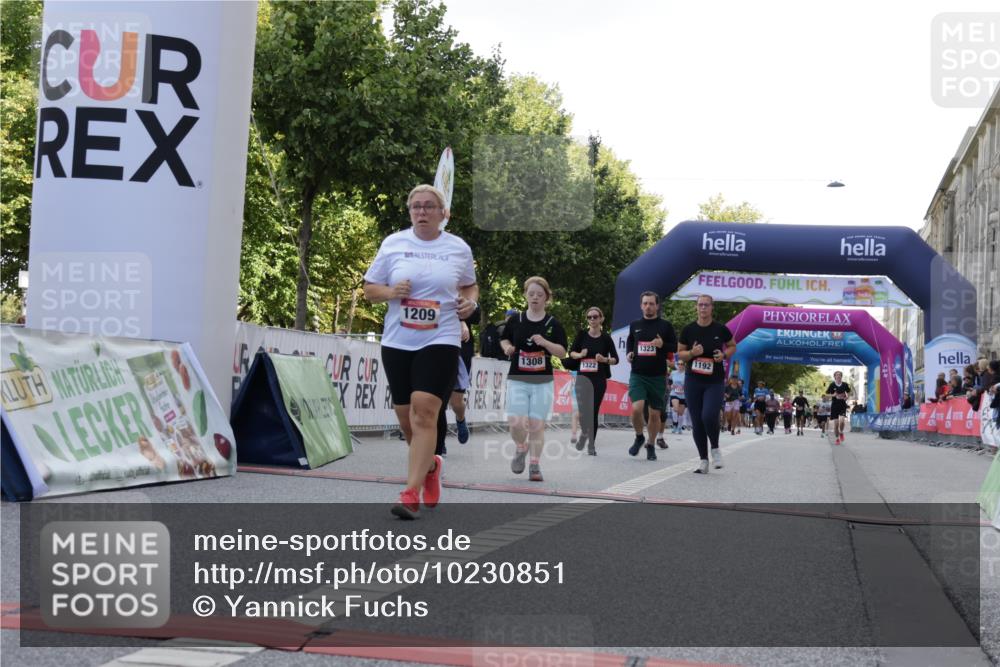 06.09.2026 - CURREX Alsterlauf Yannick Fuchs http://msf.ph/oto/10230851 06.09.2026 11:54:13 Ziel 1063, 1192, 1209, 1232, 1249, 1308, 1309, 1322, 1323, 8018 meine-sportfotos.de
