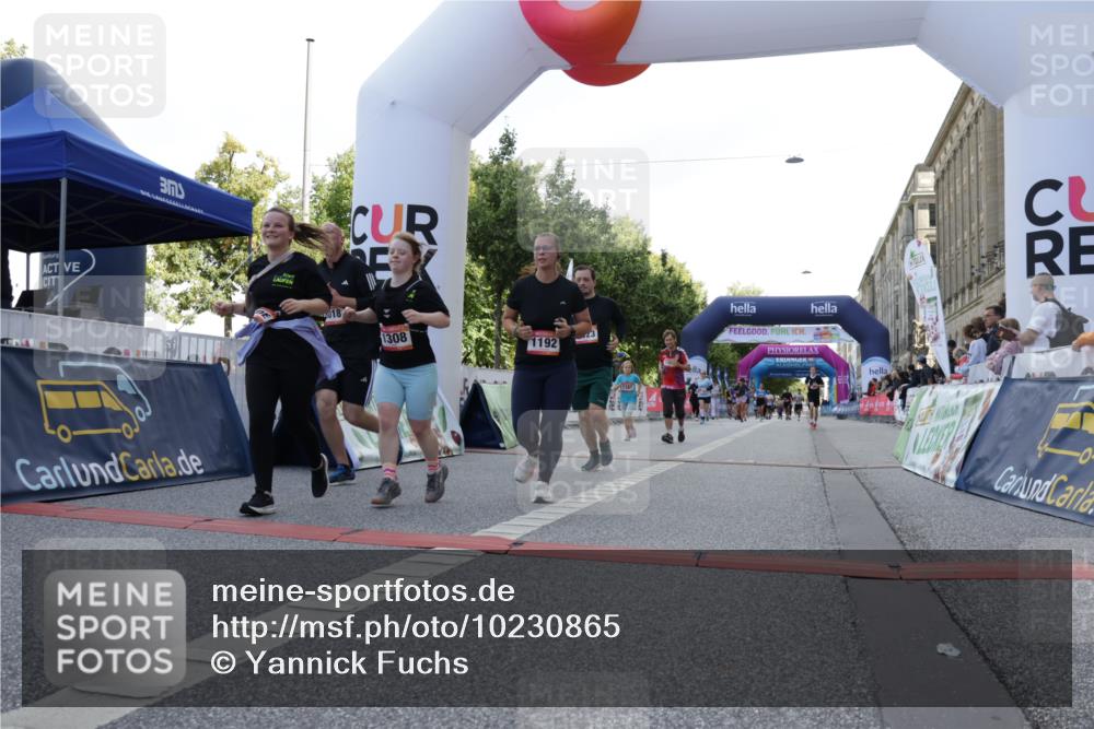 06.09.2026 - CURREX Alsterlauf Yannick Fuchs http://msf.ph/oto/10230865 06.09.2026 11:54:17 Ziel 1063, 1166, 1167, 1192, 1209, 1308, 1322, 1323, 8018 meine-sportfotos.de