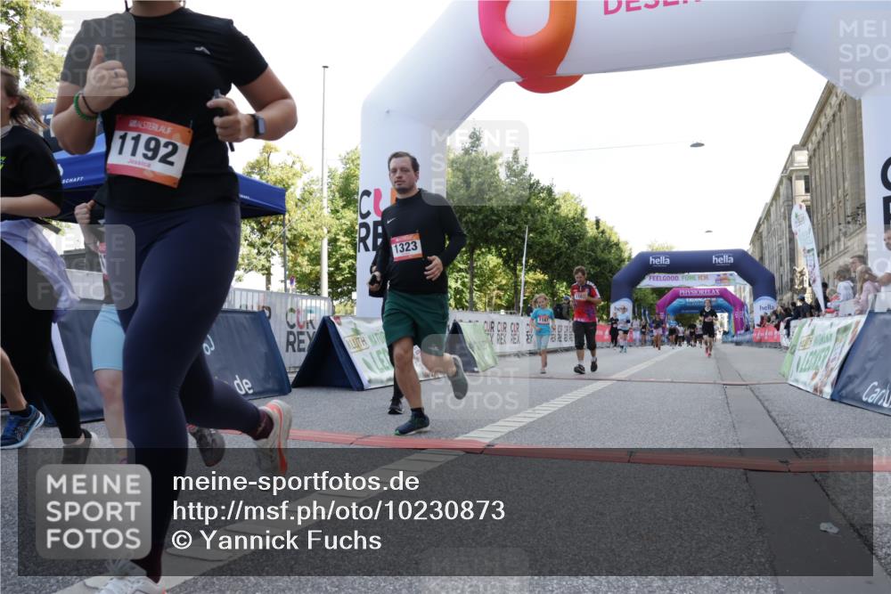 06.09.2026 - CURREX Alsterlauf Yannick Fuchs http://msf.ph/oto/10230873 06.09.2026 11:54:18 Ziel 1078, 1166, 1167, 1192, 1209, 1308, 1322, 1323, 8018 meine-sportfotos.de