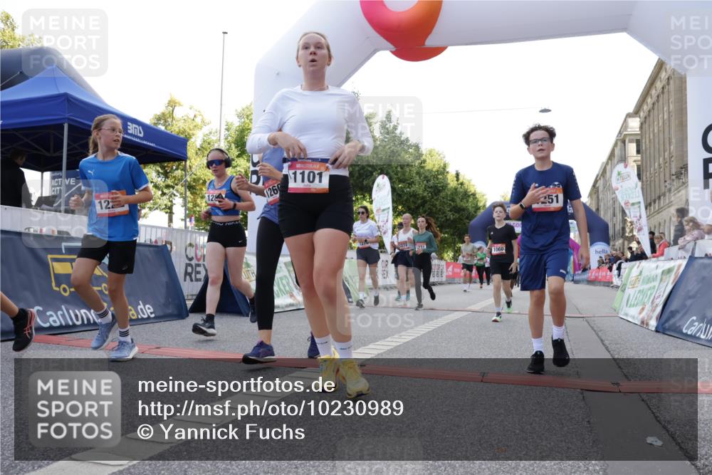 06.09.2026 - CURREX Alsterlauf Yannick Fuchs http://msf.ph/oto/10230989 06.09.2026 11:54:46 Ziel 1012, 1017, 1019, 1031, 1060, 1101, 1140, 1145, 1185, 1222, 1231, 1247, 1251, 1260, 1270, 1272, 1275, 1276, 1280, 1289, 1290, 1331 meine-sportfotos.de