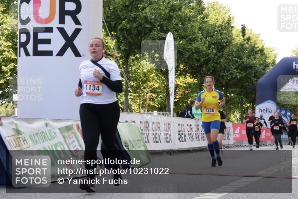06.09.2026 - CURREX Alsterlauf Yannick Fuchs http://msf.ph/oto/10231022 06.09.2026 11:54:56 Ziel 1097, 1134, 1140, 1177, 1238, 1247, 1275, 1276 meine-sportfotos.de