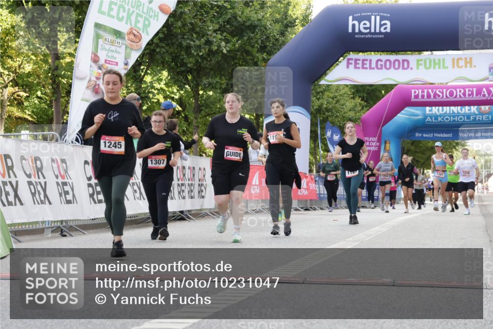 06.09.2026 - CURREX Alsterlauf Yannick Fuchs http://msf.ph/oto/10231047 06.09.2026 11:55:03 Ziel 1013, 1177, 1196, 1238, 1245, 1307 meine-sportfotos.de