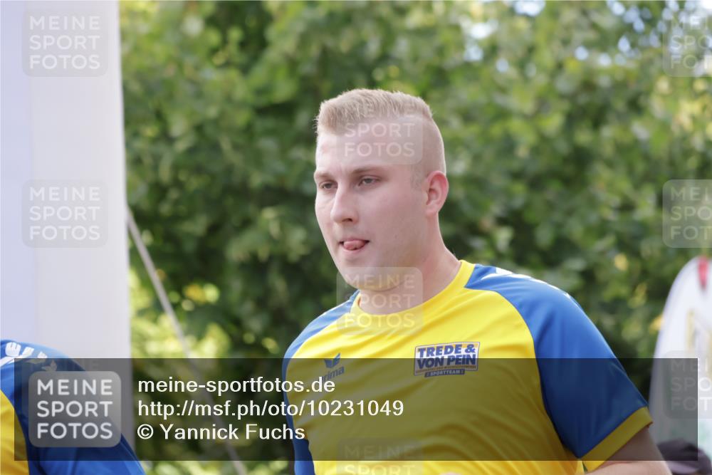06.09.2026 - CURREX Alsterlauf Yannick Fuchs http://msf.ph/oto/10231049 06.09.2026 11:57:12 Ziel 1067, 1228, 1229, 1345, 1346, 8138, 8284 meine-sportfotos.de