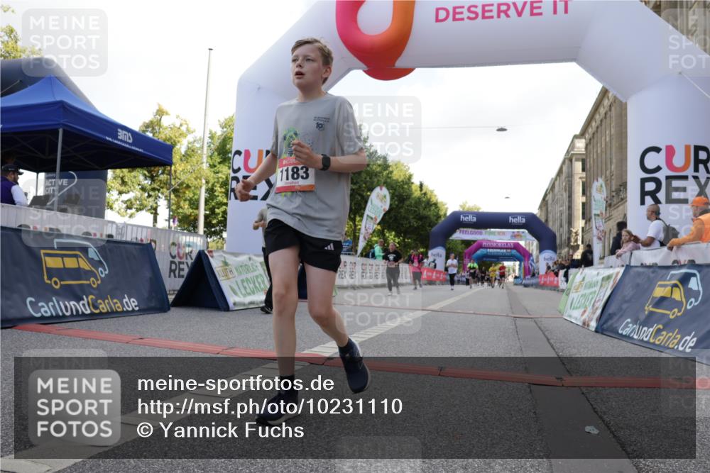 06.09.2026 - CURREX Alsterlauf Yannick Fuchs http://msf.ph/oto/10231110 06.09.2026 11:55:20 Ziel 1071, 1087, 1141, 1183, 1233, 1243, 1273, 1338, 8344 meine-sportfotos.de