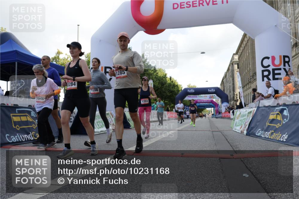 06.09.2026 - CURREX Alsterlauf Yannick Fuchs http://msf.ph/oto/10231168 06.09.2026 11:55:43 Ziel 1004, 1005, 1046, 1155, 1203, 1234, 1284, 1285, 1286, 1288, 1326 meine-sportfotos.de