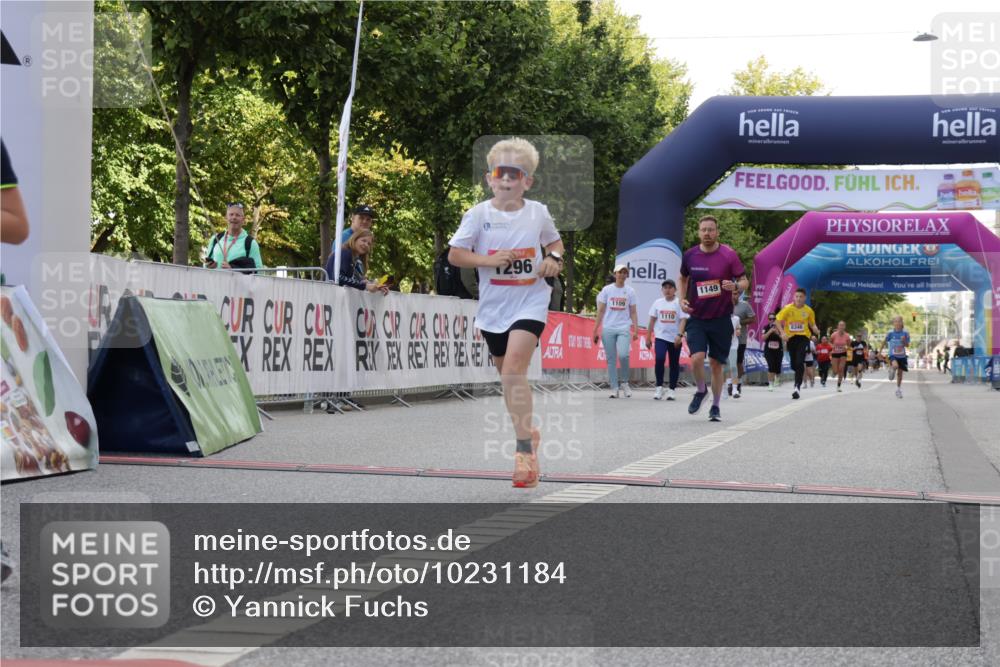06.09.2026 - CURREX Alsterlauf Yannick Fuchs http://msf.ph/oto/10231184 06.09.2026 11:55:49 Ziel 1004, 1005, 1149, 1203, 1234, 1296, 1326 meine-sportfotos.de