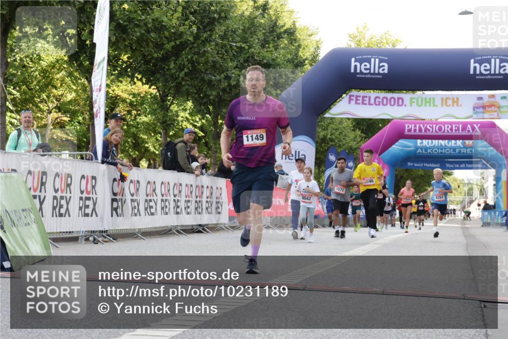 06.09.2026 - CURREX Alsterlauf Yannick Fuchs http://msf.ph/oto/10231189 06.09.2026 11:55:51 Ziel 1004, 1005, 1149, 1234, 1296, 1326, 8042, 8251, 8346 meine-sportfotos.de