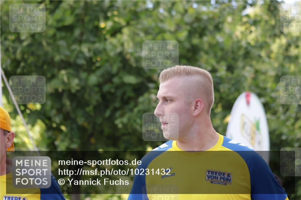 06.09.2026 - CURREX Alsterlauf Yannick Fuchs http://msf.ph/oto/10231432 06.09.2026 11:57:11 Ziel 1067, 1228, 1229, 1345, 8284 meine-sportfotos.de