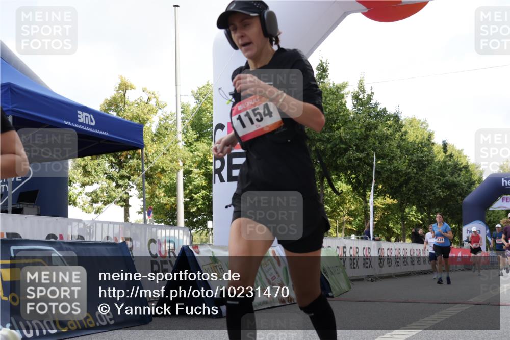 06.09.2026 - CURREX Alsterlauf Yannick Fuchs http://msf.ph/oto/10231470 06.09.2026 11:57:30 Ziel 1154, 1174, 1193, 1302 meine-sportfotos.de