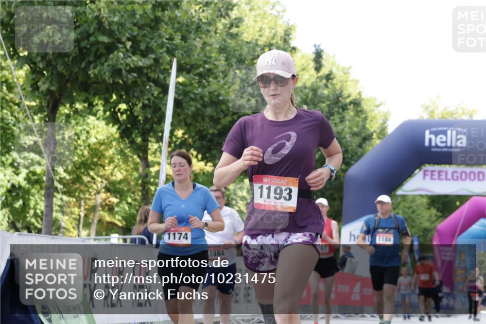 06.09.2026 - CURREX Alsterlauf Yannick Fuchs http://msf.ph/oto/10231475 06.09.2026 11:57:33 Ziel 1154, 1174, 1187, 1188, 1193, 1302, 2484 meine-sportfotos.de