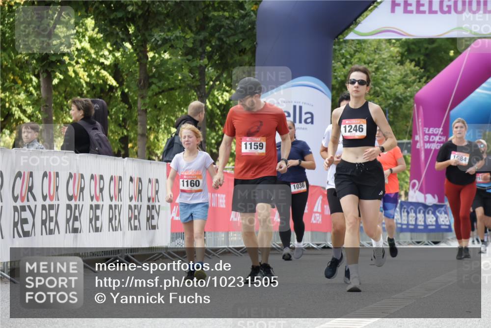 06.09.2026 - CURREX Alsterlauf Yannick Fuchs http://msf.ph/oto/10231505 06.09.2026 11:57:45 Ziel 1210, 1246, 8090 meine-sportfotos.de