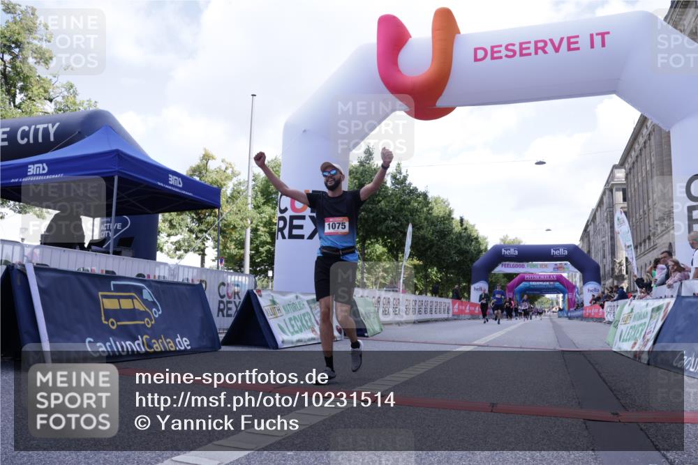 06.09.2026 - CURREX Alsterlauf Yannick Fuchs http://msf.ph/oto/10231514 06.09.2026 11:57:59 Ziel 1036, 1075, 1084, 1241 meine-sportfotos.de