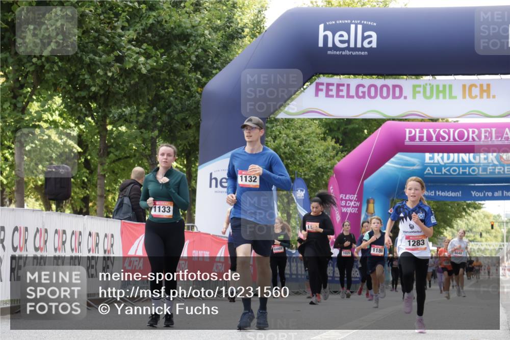 06.09.2026 - CURREX Alsterlauf Yannick Fuchs http://msf.ph/oto/10231560 06.09.2026 11:58:02 Ziel 1075, 1283 meine-sportfotos.de