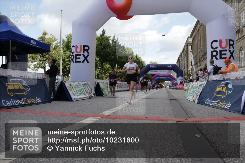 06.09.2026 - CURREX Alsterlauf Yannick Fuchs http://msf.ph/oto/10231600 06.09.2026 11:58:31 Ziel 1082, 1182, 1306, 1314, 1334, 8016 meine-sportfotos.de